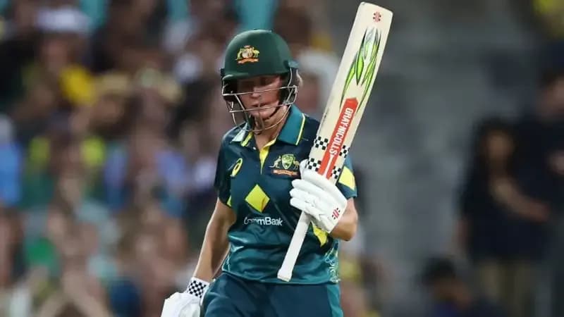 Beth Mooney AUS-W v ENG-W third T20I