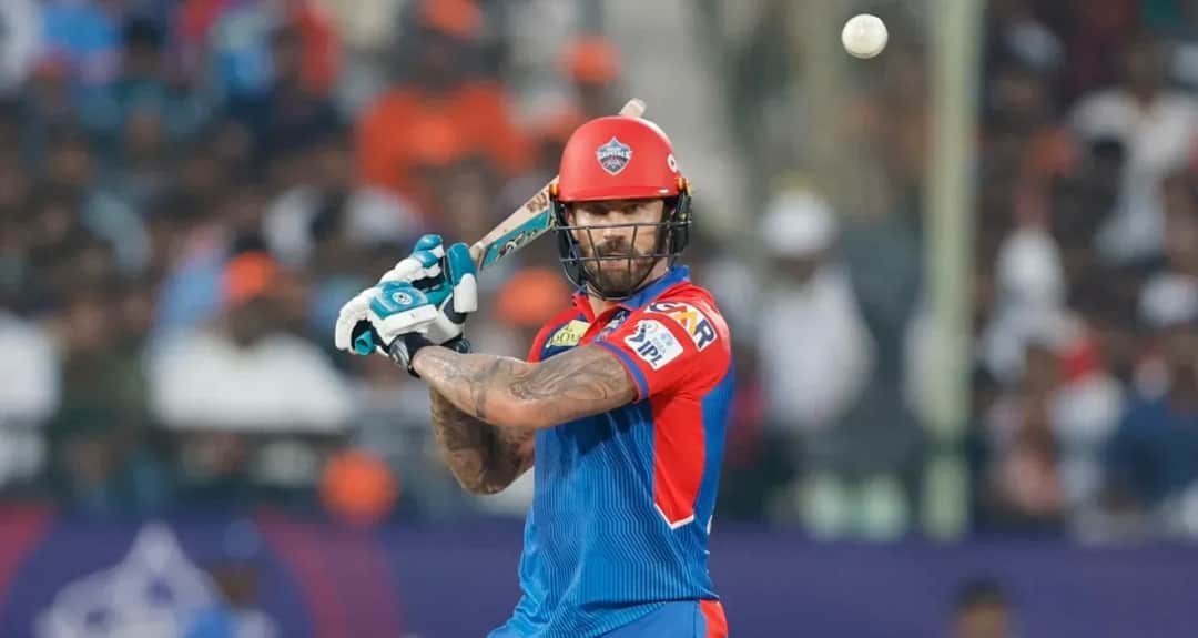 Faf anchored the chse in the first 10 overs against KKR